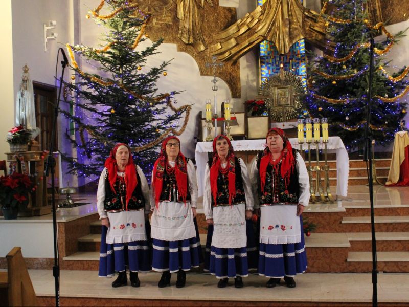 zespol spiewaczy dzikowianie ze starego dzikowa  3 